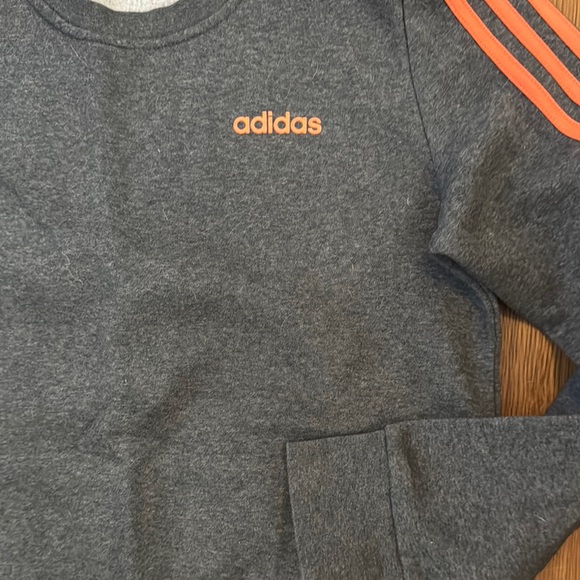 Adidas Sweatshirt - Picture 4 of 5